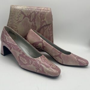 Bellini Snake Skin Pattern Dress Shoes and Matching Handbag